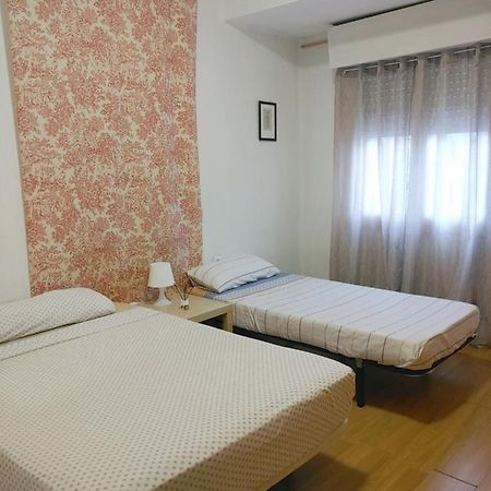 Comoda Habitacion Privada Valencia Eksteriør billede